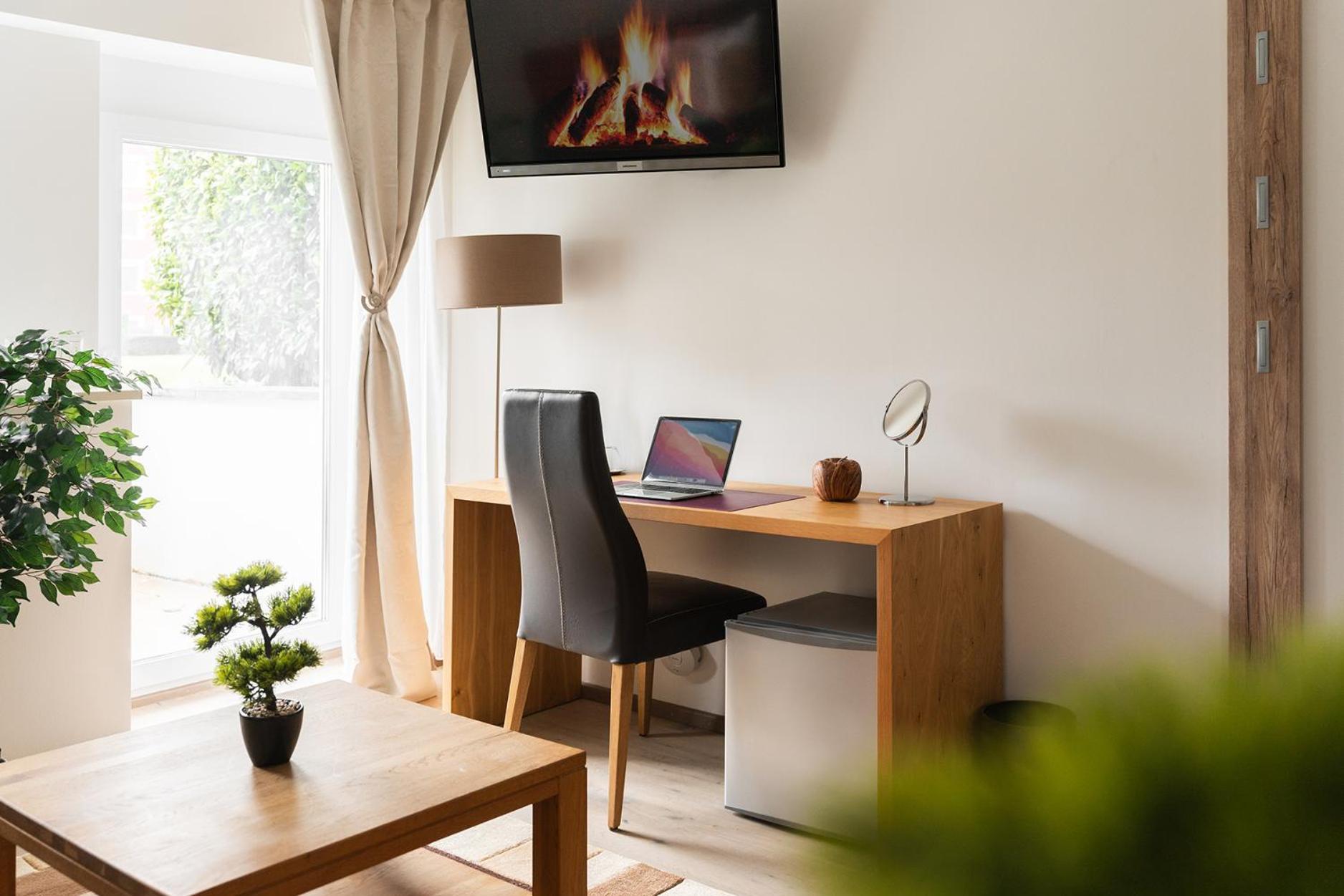 Hotel Vier Jahreszeiten An Der Therme & Kliniken Bad Krozingen Naehe Freiburg & Schwarzwald Ideal Fuer Wellness Kur & Business Ausfluege 24H Check In- Wlan & Parken Gratis Exteriér fotografie
