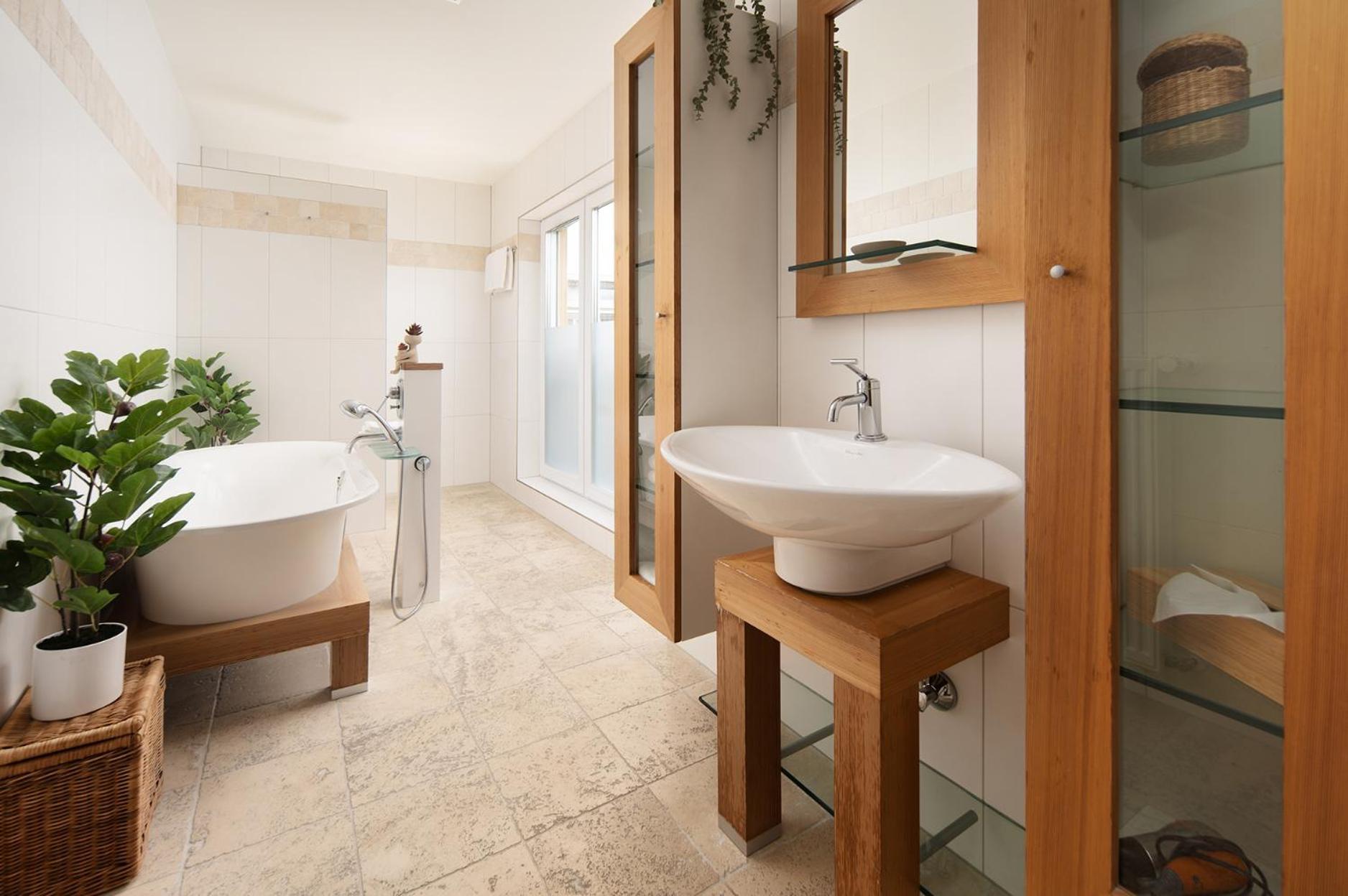 Hotel Vier Jahreszeiten An Der Therme & Kliniken Bad Krozingen Naehe Freiburg & Schwarzwald Ideal Fuer Wellness Kur & Business Ausfluege 24H Check In- Wlan & Parken Gratis Exteriér fotografie